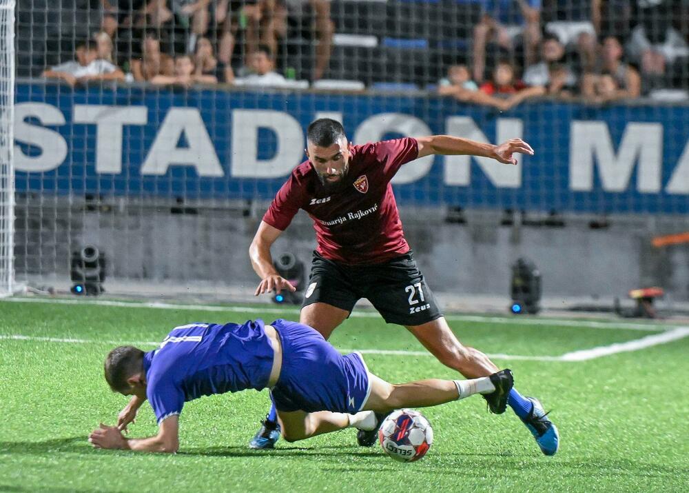 <p>Pljevljaci su na kultnom poligonu Stadiona malih sportova, u finalnom meču, pobijedili Stupove 3:0</p>