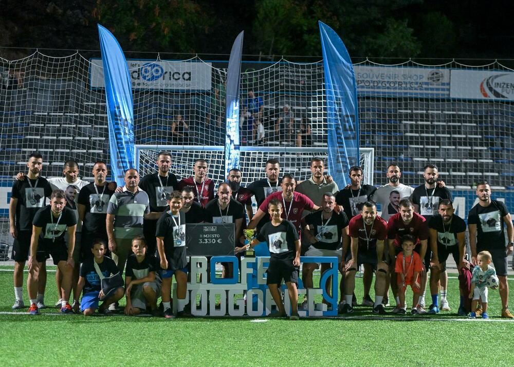 <p>Pljevljaci su na kultnom poligonu Stadiona malih sportova, u finalnom meču, pobijedili Stupove 3:0</p>