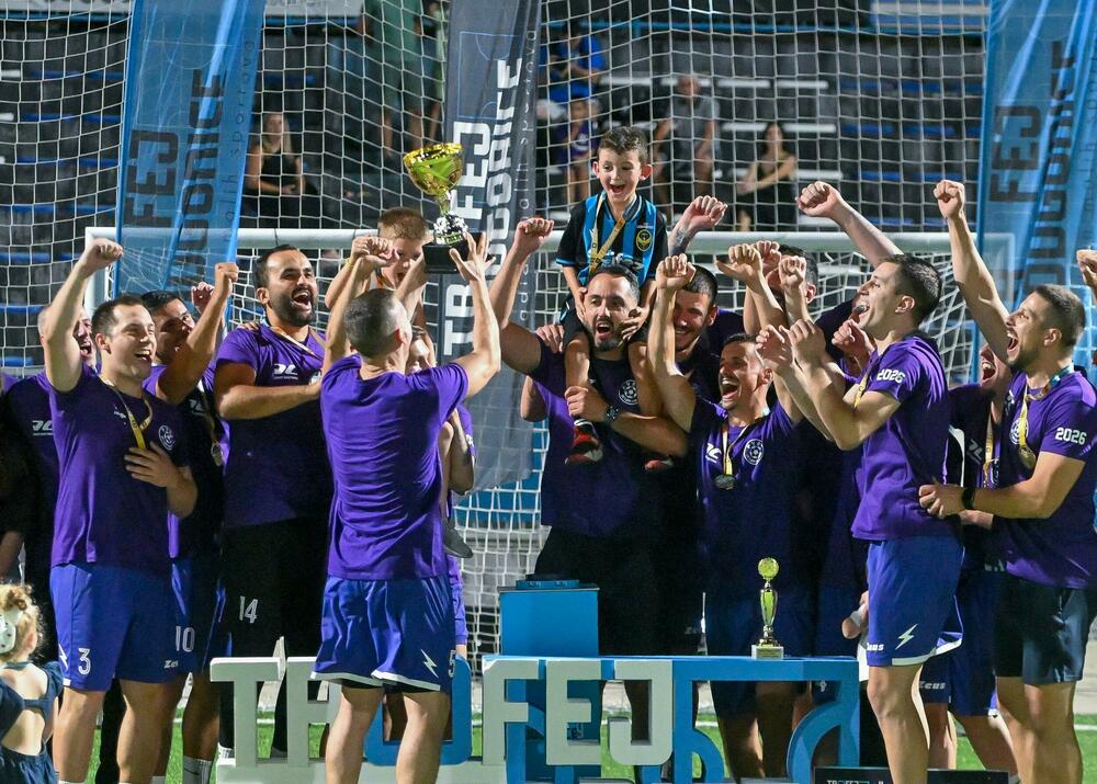 <p>Pljevljaci su na kultnom poligonu Stadiona malih sportova, u finalnom meču, pobijedili Stupove 3:0</p>