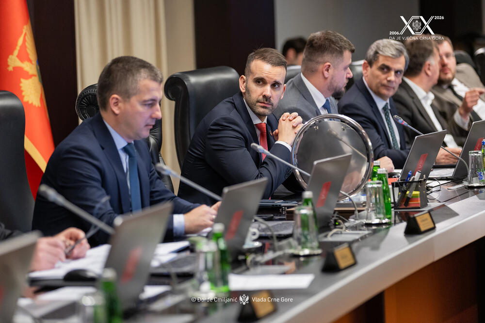 Vlada već devet mjeseci izbjegava socijalni dijalog, Foto: Djordje Cmiljanic