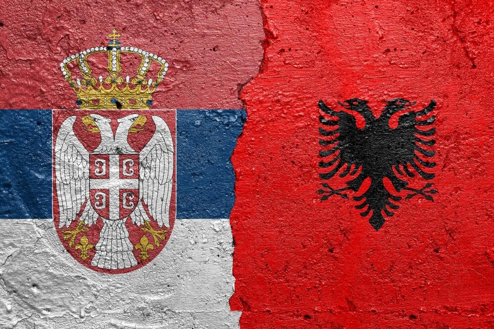 Zastave Srbije i Albanije (Ilustracija), Foto: Shutterstock