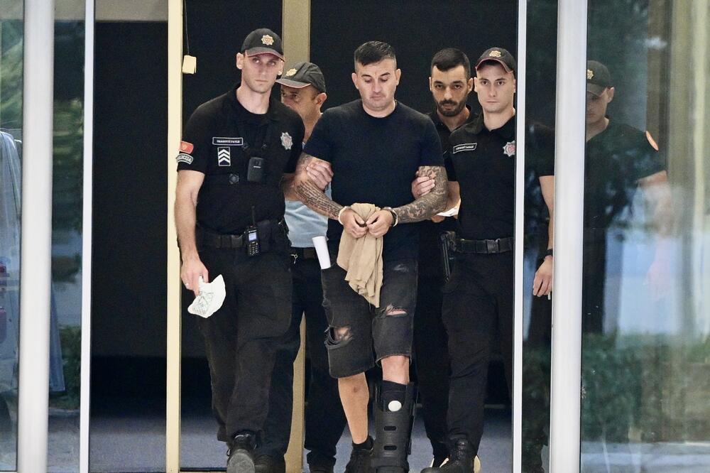 Stanišiće izvode iz SDT-a, Foto: Risto Božović