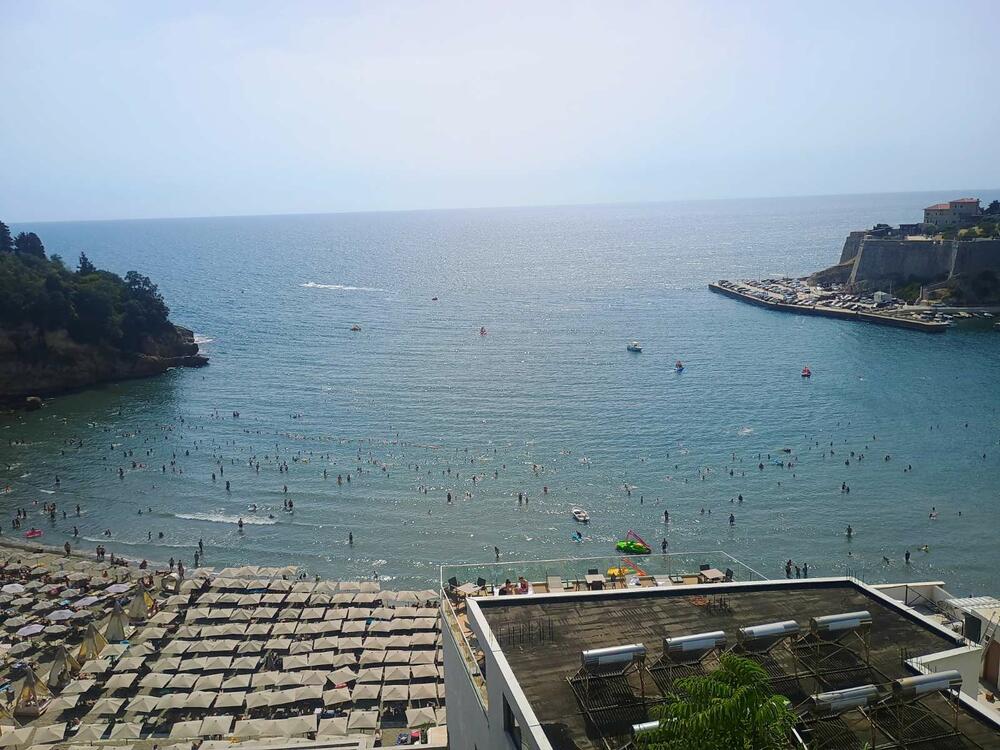 Ulcinj, Mala plaža Ulcinj