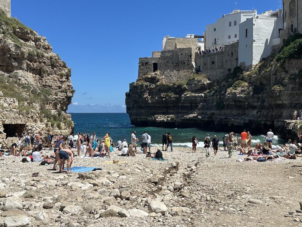 Na plaži Lama Monakile