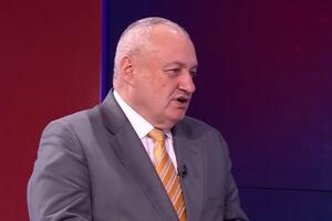 Milivojević: Vučić je Rakiću dao podatke o jatacima Ratka Mladića,...