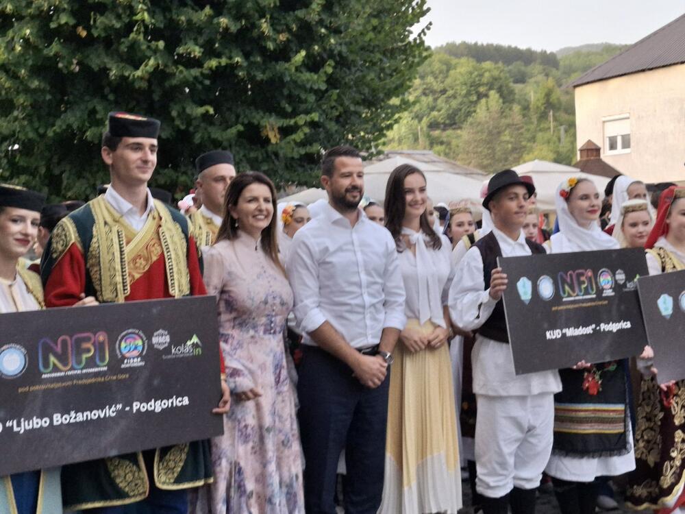 <p>Nasljeđe Crne Gore, rekao je predsjednik Crne Gore Jakov Milatović, čuva se susretima, stvaranjem i prenošenjem tradicije novim generacijama</p>