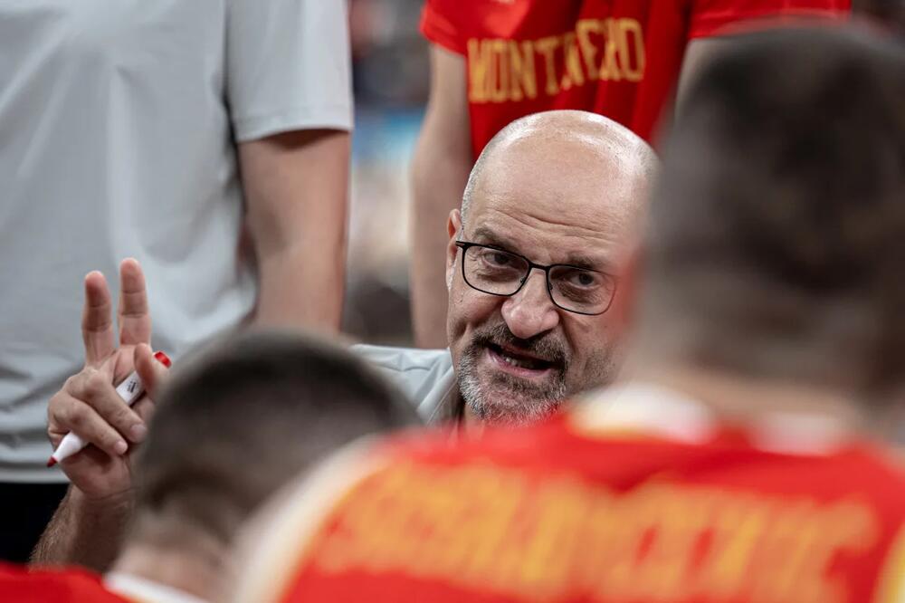 Mitrović tokom meč u Gruziji, Foto: FIBA
