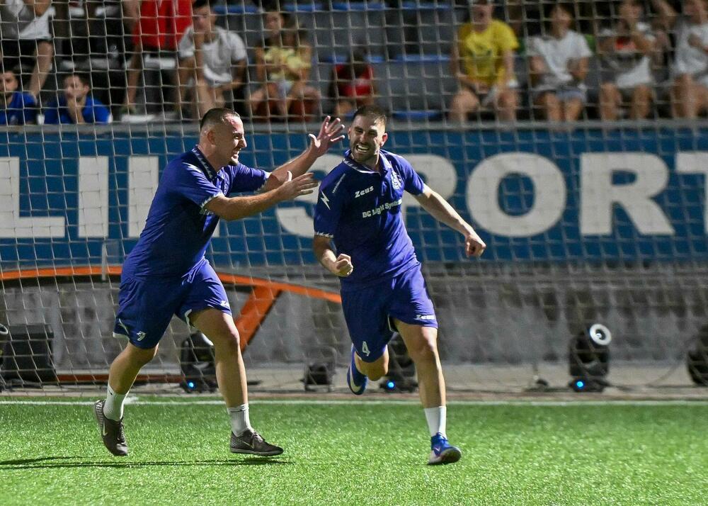 <p>Turnir u malom fudbalu Trofej Podgorice i ove godine bio spektakularan, a u finalu pred 3.000 ljudi Pljevlja 04 DCLS bila su bolja od Stupova (3:0)</p>