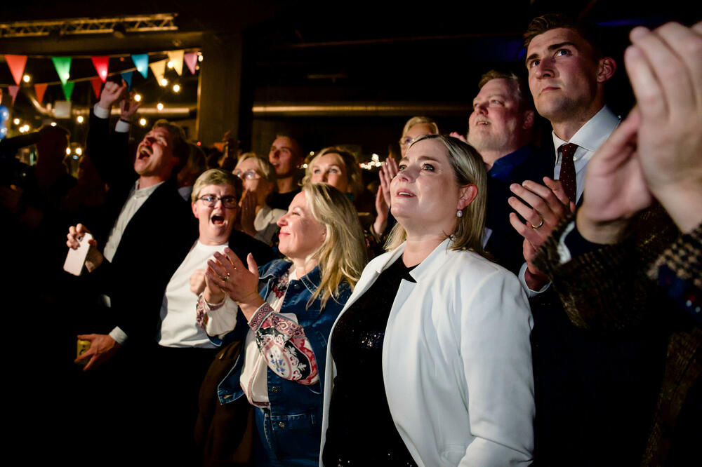 Lideri tabora koji su bili protiv nastavka pregovora, Foto: Beta/AP