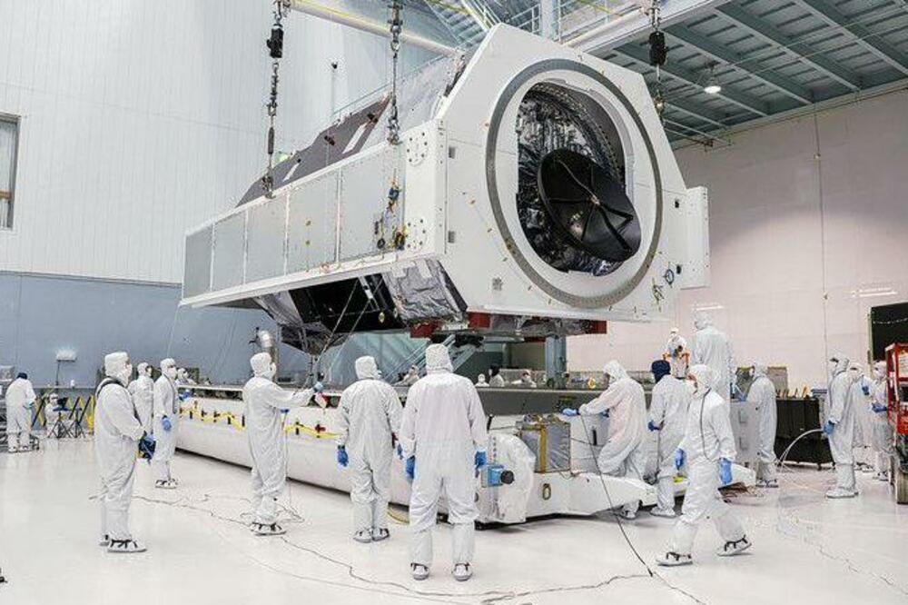 Teleskop je do mesta lansiranja na Florid itransportovan i u posebno napravljenom transportnom kućištu, Foto: Sydney Rohde/Nasa