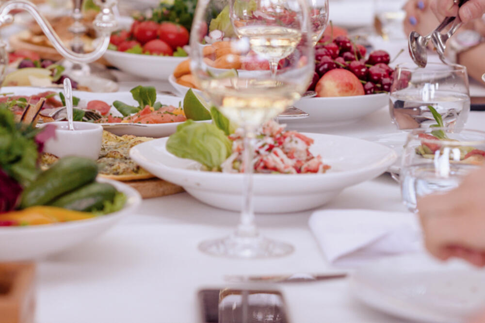Nije se štedjelo na iću i piću, Foto: Shutterstock