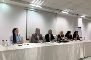 Predstavnici Vlade razgovarali sa građanima u Bijelom Polju: Putna...