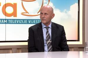 Rakočević: Istraga da utvrdi kako je stranom državljaninu...