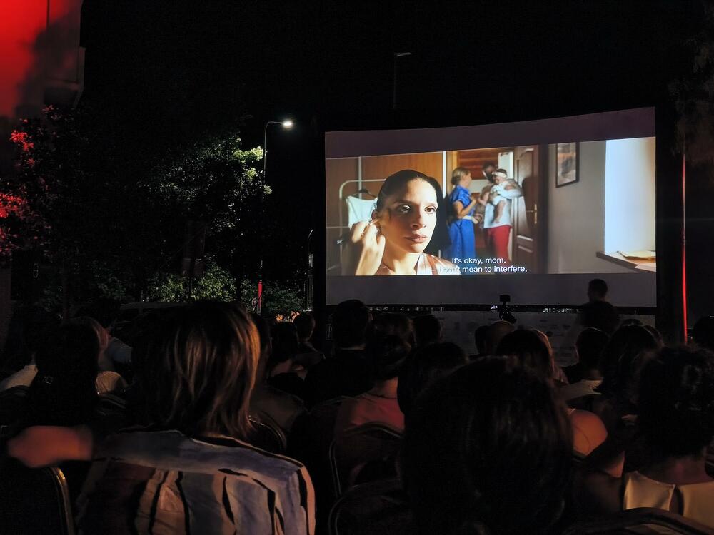 <p>Izmijenjeni program 11. izdanja Džada Film Festa biće uskoro objavljen, najavili su organizatori</p>