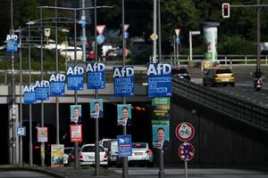 Demokratija Evropu spaja ili - razdvaja