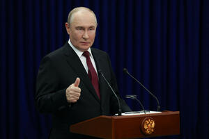 Putin: Rusija pobjeđuje na bojnom polju, nećemo pregovarati sa...