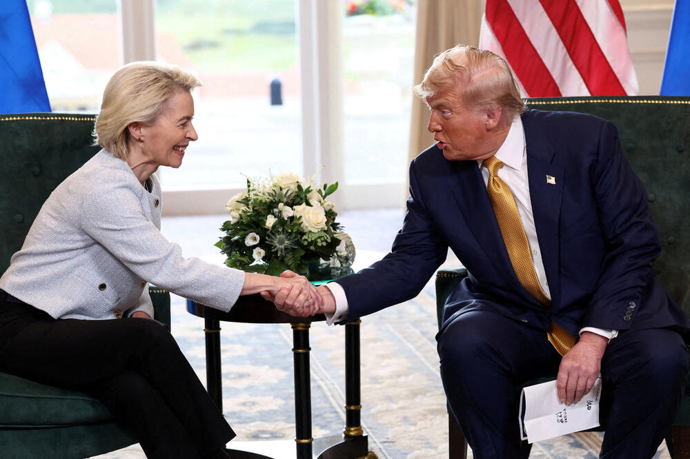Ursula fon der Lajen i Donald Tramp nakon objave trgovinskog sporazuma između EU i SAD u Škotskoj u julu 2025., Foto: Rojters