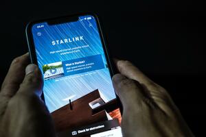 Usluga nove generacije tehnologije "Starlink Mobile V2" planira se...