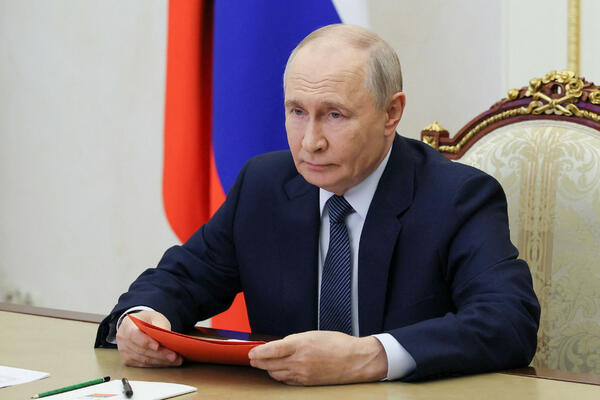 Putin naredio trodnevnu obustavu napada na Kijev, u okviru...
