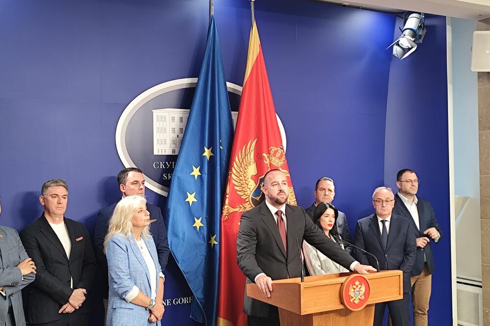 Andrija Nikolić na konferenciji za medije, Foto: Aljoša Turović