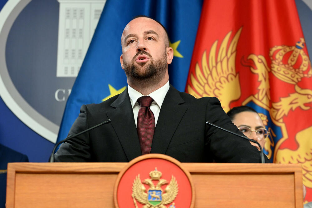 Andrija Nikolić na konferenciji za medije, Foto: Boris Pejović