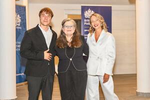 Britanska ambasada: Ilija Franeta i Tamara Radulović ovogodišnji...