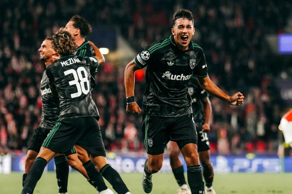 Bulatović nakon meča u Pragu, Foto: Racing Club de Lens/X