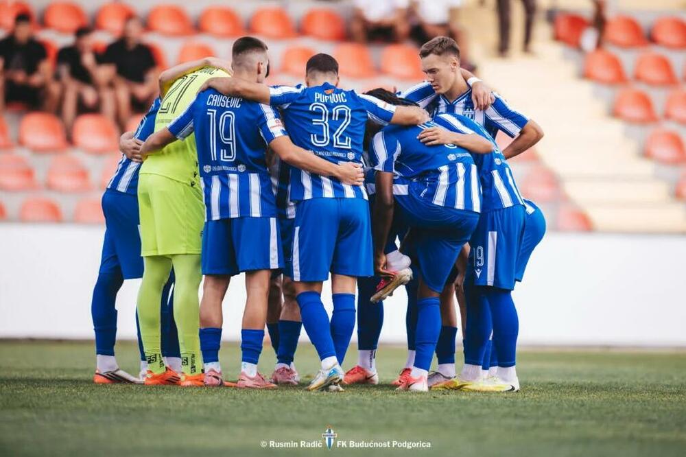Fudbaleri Budućnosti na jučerašnjoj utakmici, Foto: FK Budućnost/Rusmin Radič