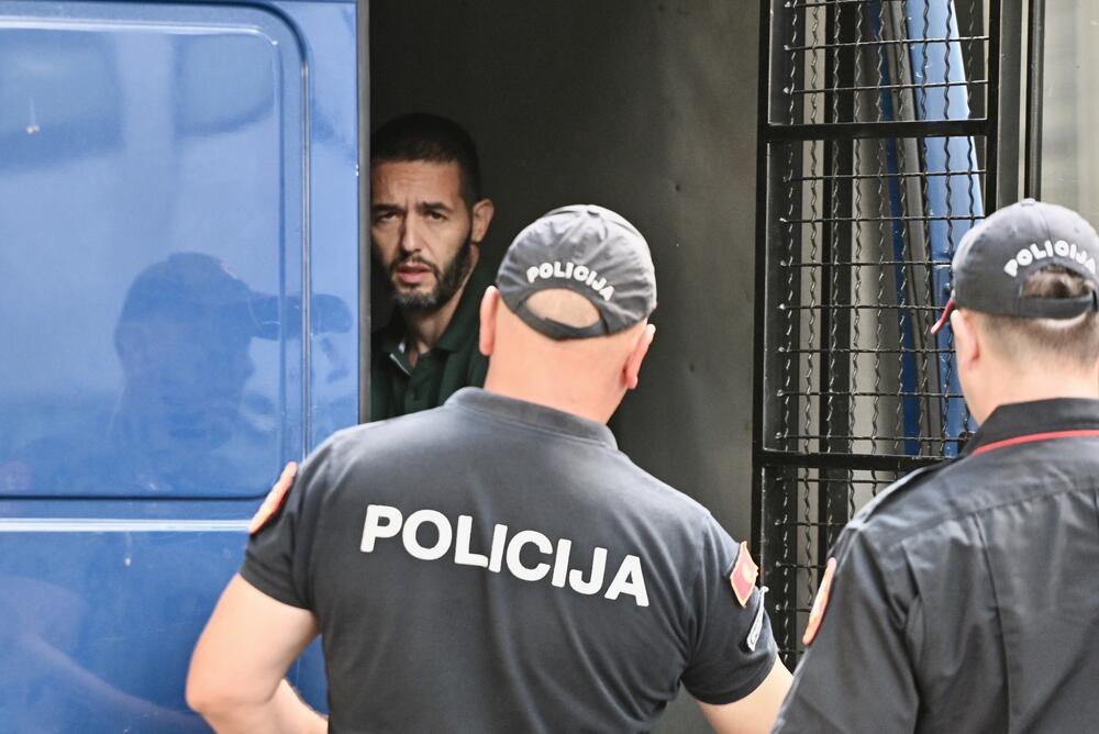 Milo Božović, Vladimir Bajčeta, Milan Popović
