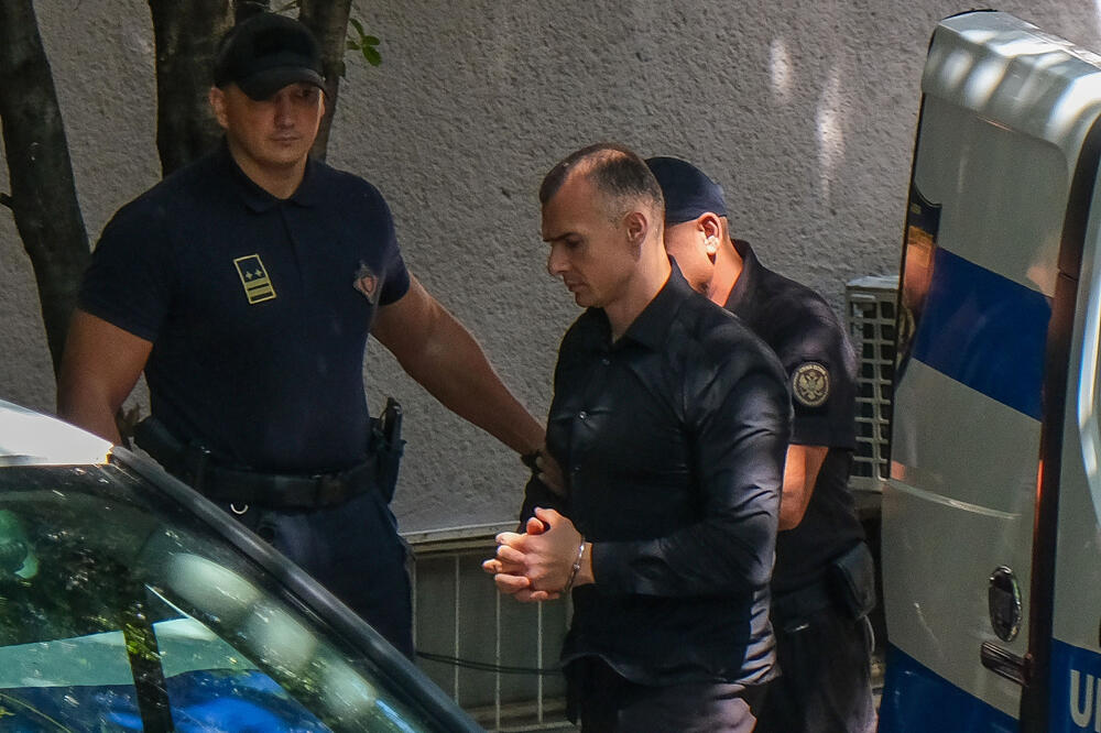 Lazović prvostepeno osuđen na dvije decenije zatvora, Foto: Risto Bozovic
