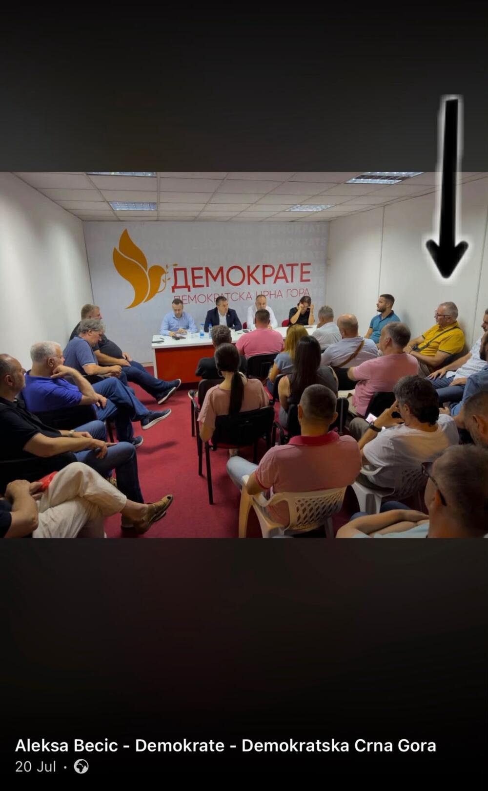 <p>"U javnosti su otvorene pravne i činjenične sumnje u vezi sa pojedinim kandidatima, koje prijete da dodatno kompromituju već opterećen proces partijskim uticajem i kontroverzama. I ovog puta postoje jasne indicije da partije vlasti nastoje da u Savjet RTCG uvedu njima bliske kandidate", ističe se u saopštenju koje potpisuju Goran Đurović, Media centar i Daliborka Uljarević, CGO</p>