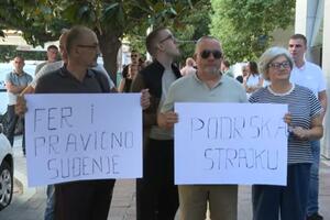 Porodice i advokati protestovali ispred suda, tvrde da su...