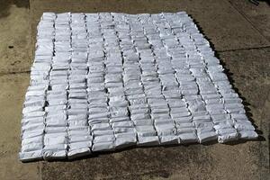 Zaplijenjeno 185,5 kilograma duvana blizu Skadarskog jezera,...
