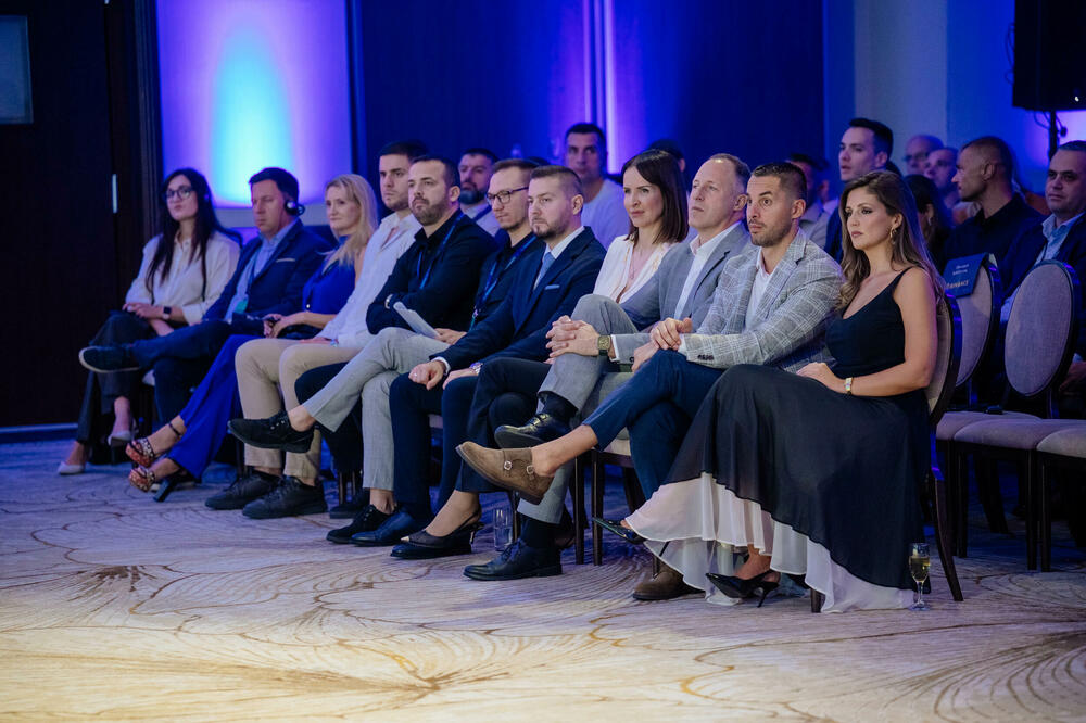 <p>Dvodnevnu platformu zatvorio je jedan od najpopularnijih glumaca u regionu, Milan Marić, koji je prisutnima pomogao da odgonetnu da li su u aktuelnom momentu "preinformisani, neinformisani ili dezinformisani"</p>