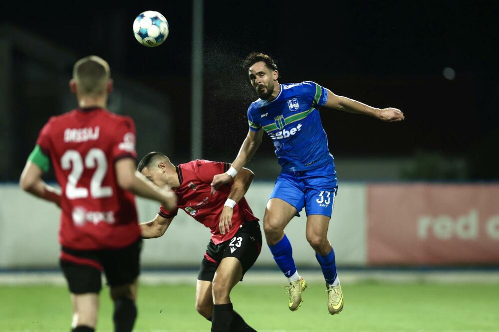 <p>Ulcinjani danas u 9. kolu MeridianBet 1. CFL savladali Jezero 4:1. Dečić igrao neriješeno sa Mornarom (1:1), Bokelj SBBet savladao Mladost Lob.Bet 3:0</p>