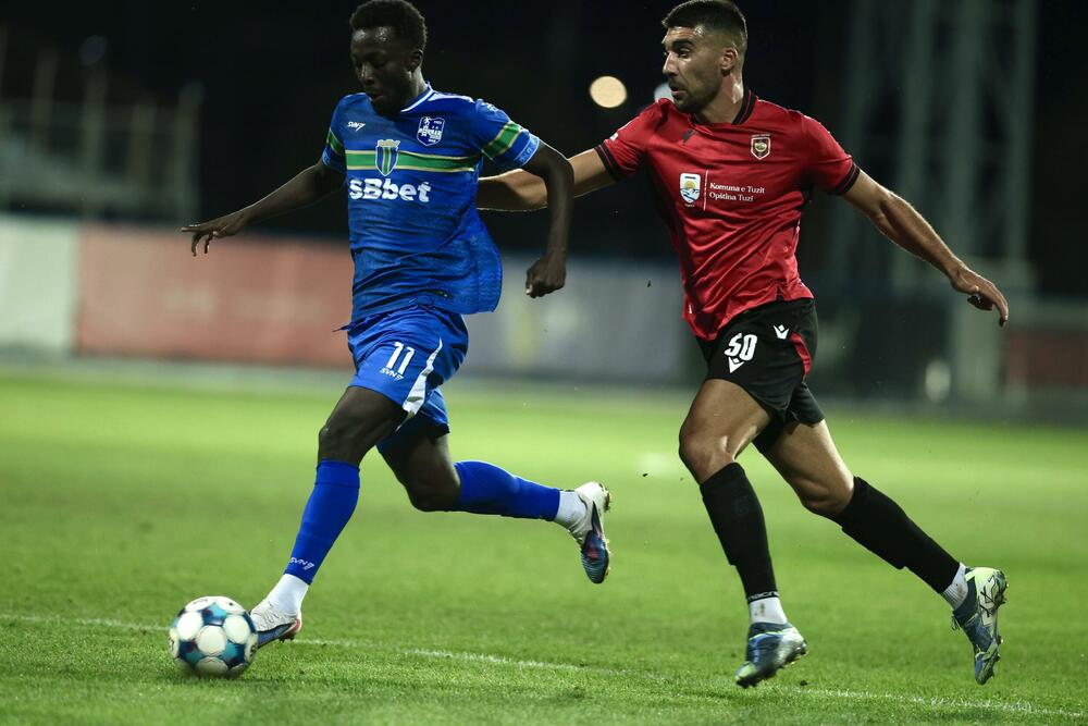 <p>Ulcinjani danas u 9. kolu MeridianBet 1. CFL savladali Jezero 4:1. Dečić igrao neriješeno sa Mornarom (1:1), Bokelj SBBet savladao Mladost Lob.Bet 3:0</p>