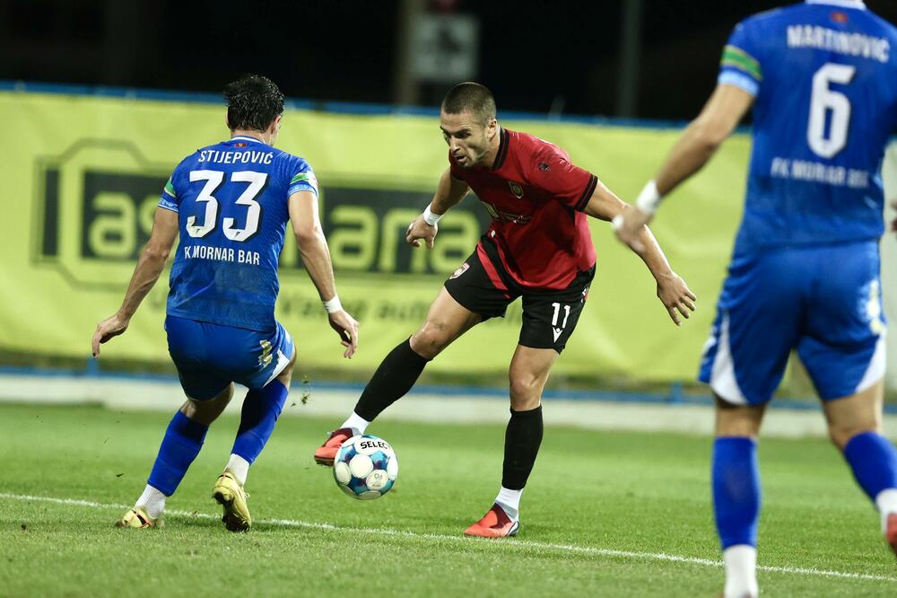 <p>Ulcinjani danas u 9. kolu MeridianBet 1. CFL savladali Jezero 4:1. Dečić igrao neriješeno sa Mornarom (1:1), Bokelj SBBet savladao Mladost Lob.Bet 3:0</p>