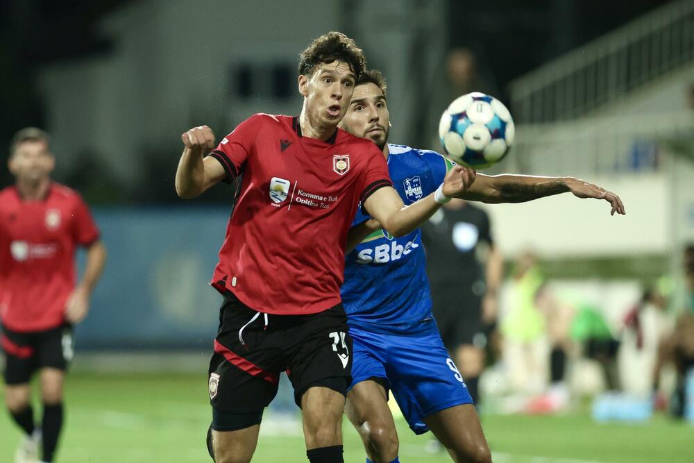 <p>Ulcinjani danas u 9. kolu MeridianBet 1. CFL savladali Jezero 4:1. Dečić igrao neriješeno sa Mornarom (1:1), Bokelj SBBet savladao Mladost Lob.Bet 3:0</p>