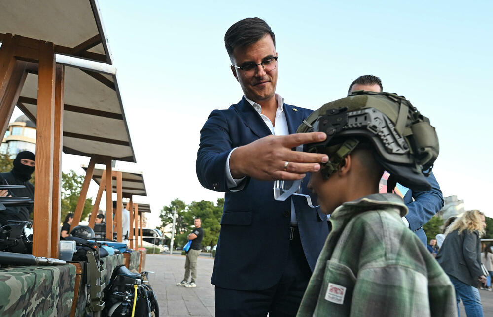 <p>Na događaju građanima predstavljena policijska oprema</p>