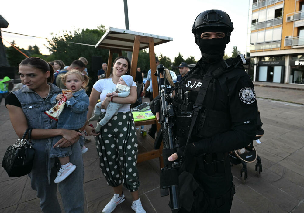 <p>Na događaju građanima predstavljena policijska oprema</p>