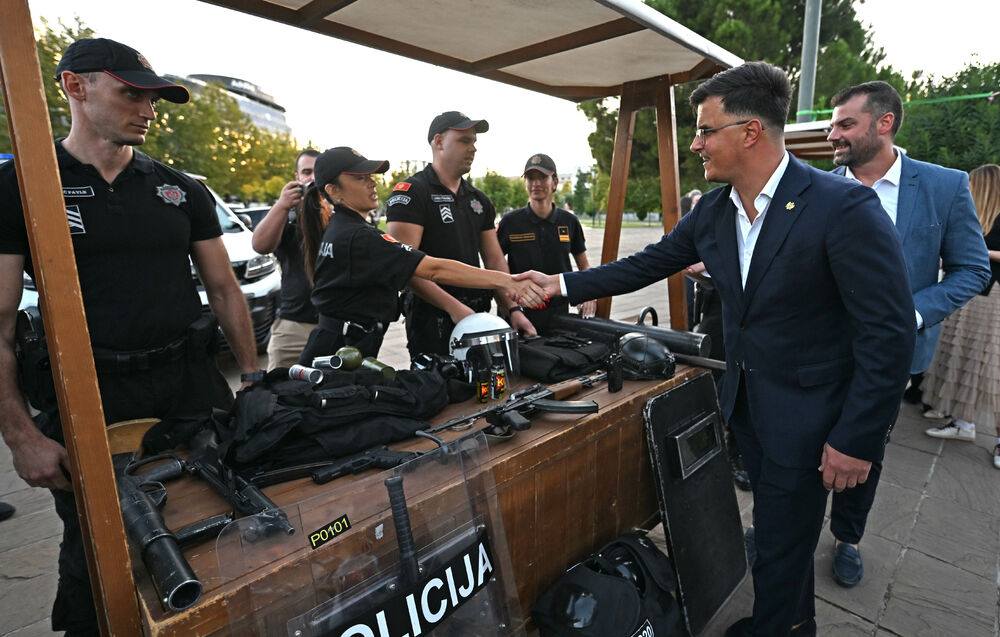 <p>Na događaju građanima predstavljena policijska oprema</p>