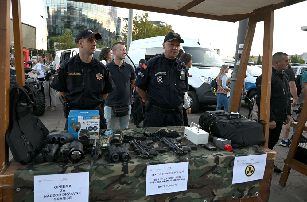 <p>Na događaju građanima predstavljena policijska oprema</p>