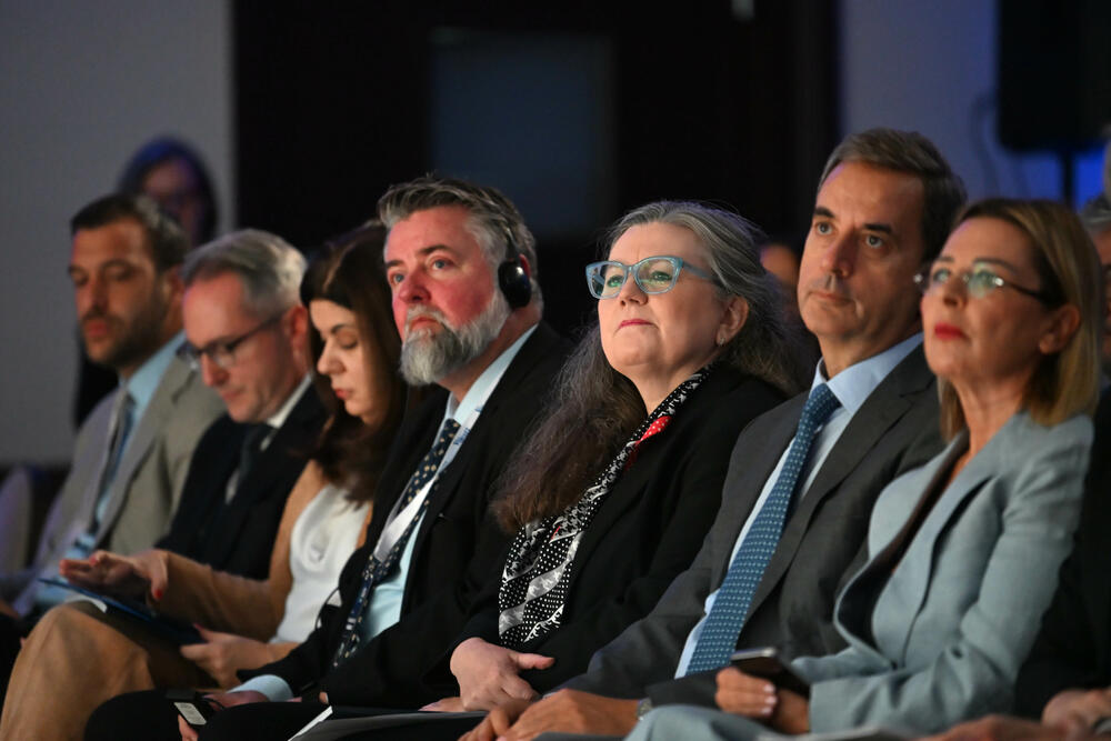<p>Vijesti organizovale konferenciju koja je okupila okupiće predstavnike institucija, međunarodnih organizacija, poslovne, akademske i finansijske zajednice, civilnog sektora, kao i stručnjake iz oblasti održivog razvoja, energetike, investicija i ESG-a</p>