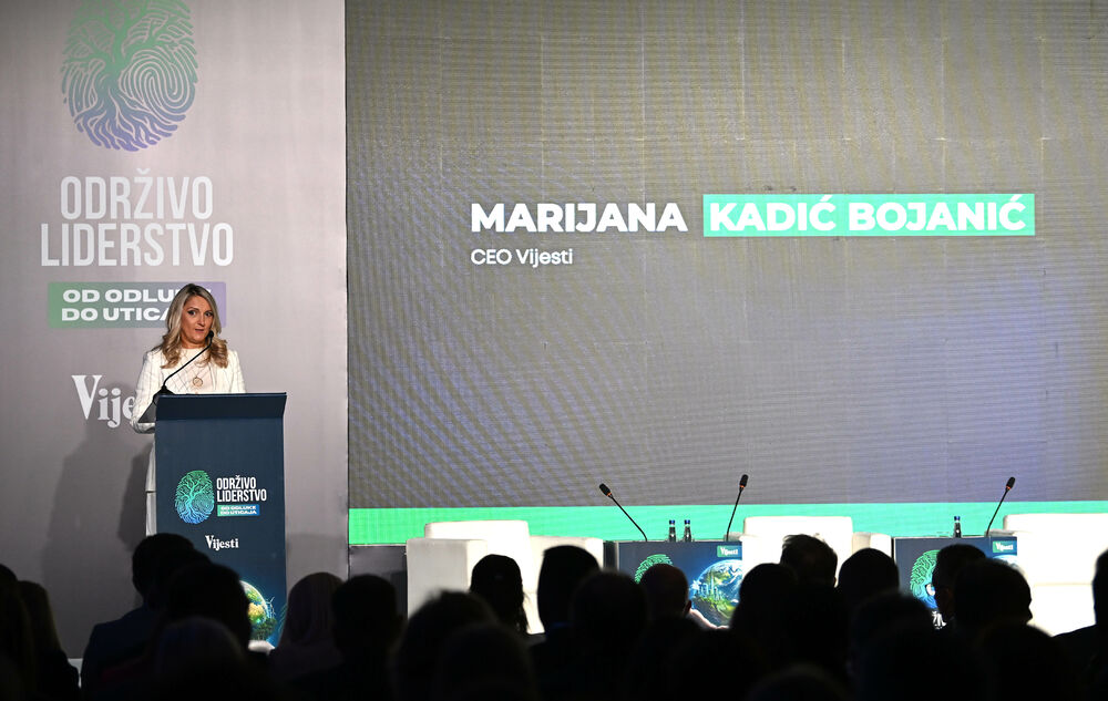 <p>Vijesti organizovale konferenciju koja je okupila okupiće predstavnike institucija, međunarodnih organizacija, poslovne, akademske i finansijske zajednice, civilnog sektora, kao i stručnjake iz oblasti održivog razvoja, energetike, investicija i ESG-a</p>