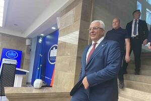 Mandić čestitao Dan unutrašnjih poslova: "Crna Gora mora pokazati...