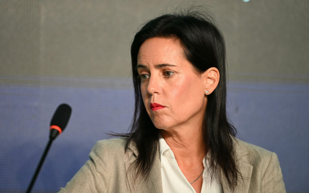 <p>Vijesti organizovale konferenciju koja je okupila okupiće predstavnike institucija, međunarodnih organizacija, poslovne, akademske i finansijske zajednice, civilnog sektora, kao i stručnjake iz oblasti održivog razvoja, energetike, investicija i ESG-a</p>