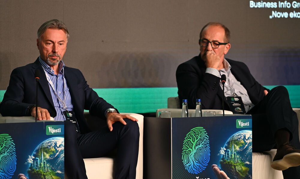 <p>Vijesti organizovale konferenciju koja je okupila okupiće predstavnike institucija, međunarodnih organizacija, poslovne, akademske i finansijske zajednice, civilnog sektora, kao i stručnjake iz oblasti održivog razvoja, energetike, investicija i ESG-a</p>