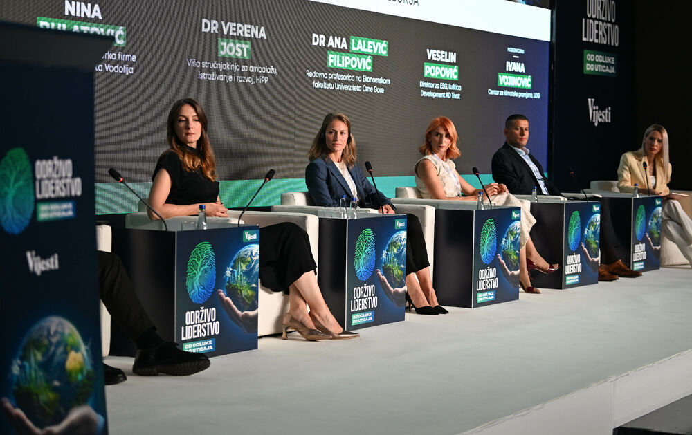 <p>Vijesti organizovale konferenciju koja je okupila okupiće predstavnike institucija, međunarodnih organizacija, poslovne, akademske i finansijske zajednice, civilnog sektora, kao i stručnjake iz oblasti održivog razvoja, energetike, investicija i ESG-a</p>