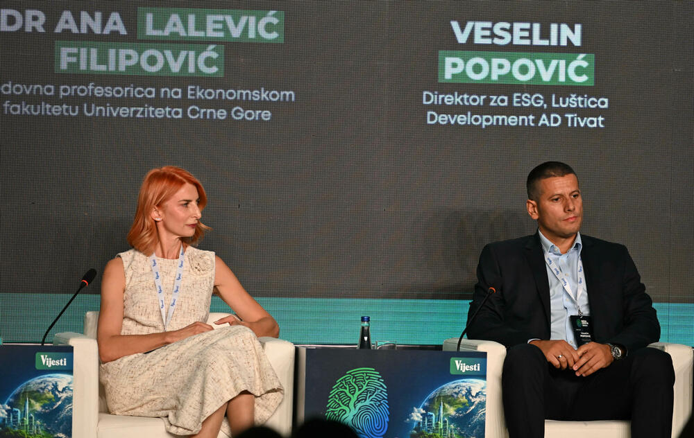 <p>Vijesti organizovale konferenciju koja je okupila okupiće predstavnike institucija, međunarodnih organizacija, poslovne, akademske i finansijske zajednice, civilnog sektora, kao i stručnjake iz oblasti održivog razvoja, energetike, investicija i ESG-a</p>