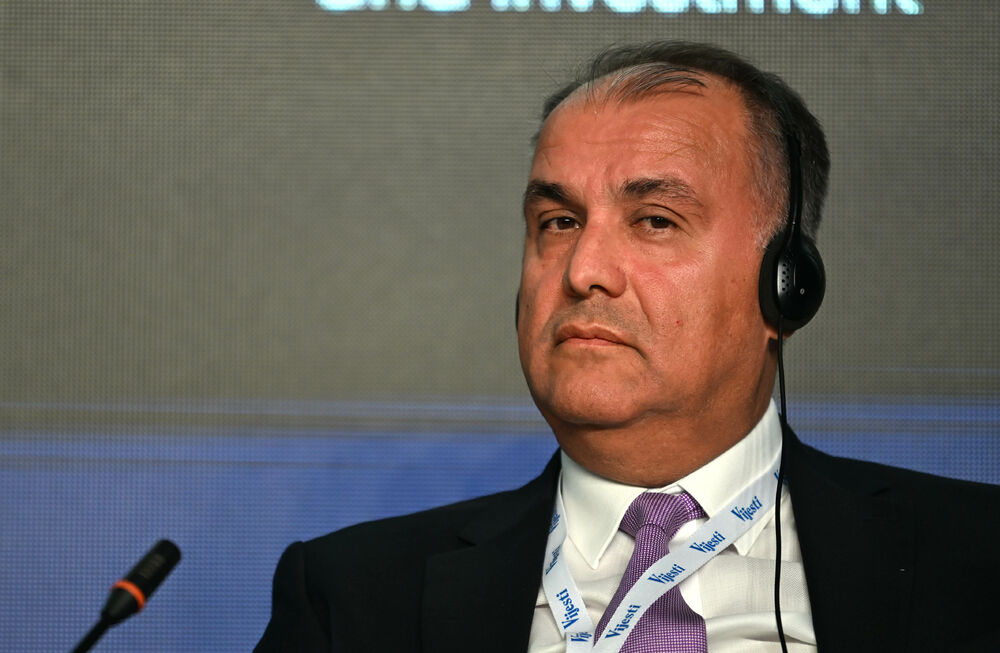 <p>Vijesti organizovale konferenciju koja je okupila okupiće predstavnike institucija, međunarodnih organizacija, poslovne, akademske i finansijske zajednice, civilnog sektora, kao i stručnjake iz oblasti održivog razvoja, energetike, investicija i ESG-a</p>